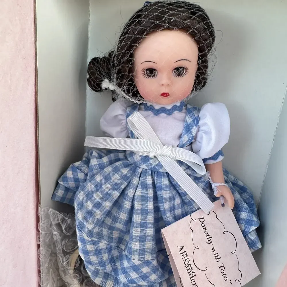 Vintage Y2k Madame Alexander 8” Dorothy Doll w/Toto Basket Wizard of Oz 2002 New